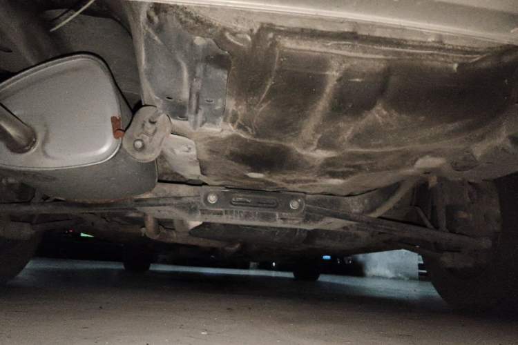 Used Buick Excelle 2011 1.6 LX-MT Chassis Rear