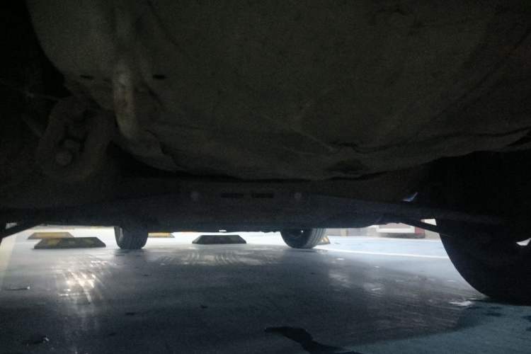 Used Buick Excelle 2011 1.6 LX-MT Chassis Rear