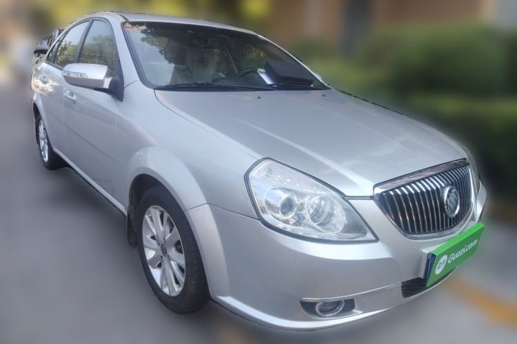 Used Buick Excelle 2011 1.6 LE-AT Front Right 45 Deg