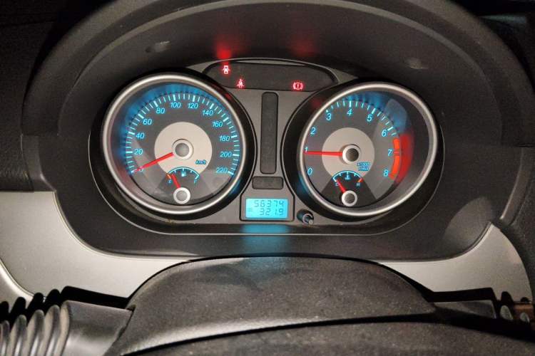 Used Buick Excelle 2011 1.6 LX-MT Instrument Cluster