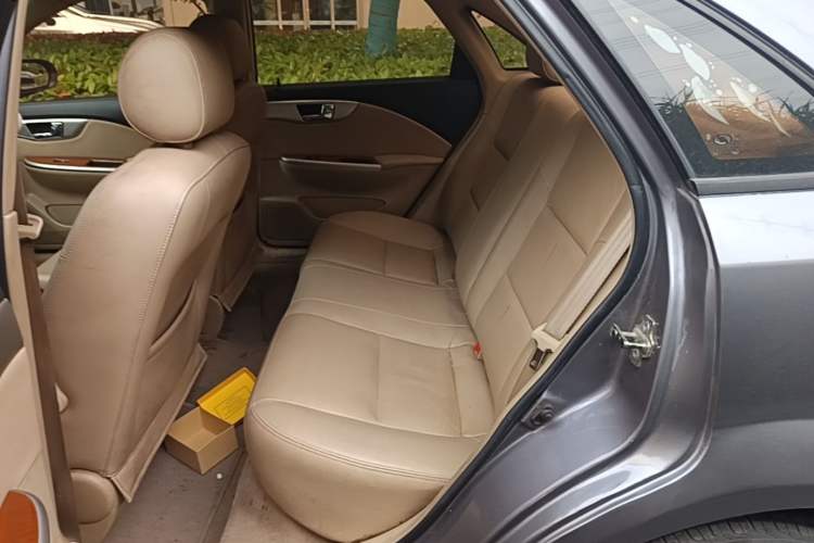 Used Buick Excelle 2011 1.6 LE-MT Left Rear Seat
