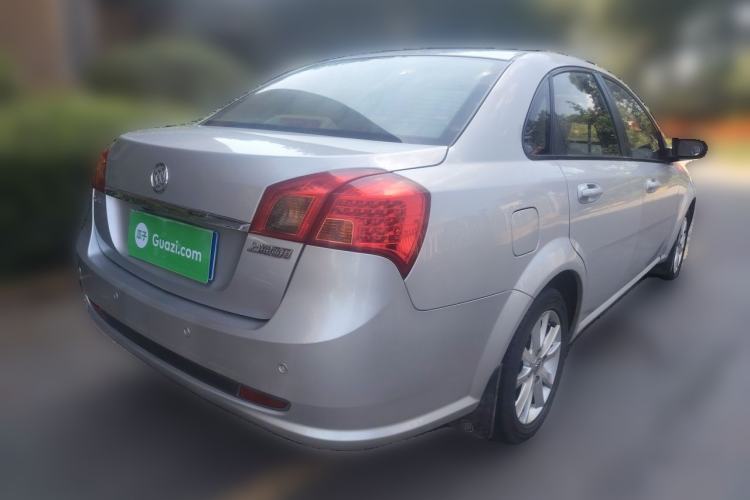 Used Buick Excelle 2011 1.6 LE-AT Rear Right 45 Deg