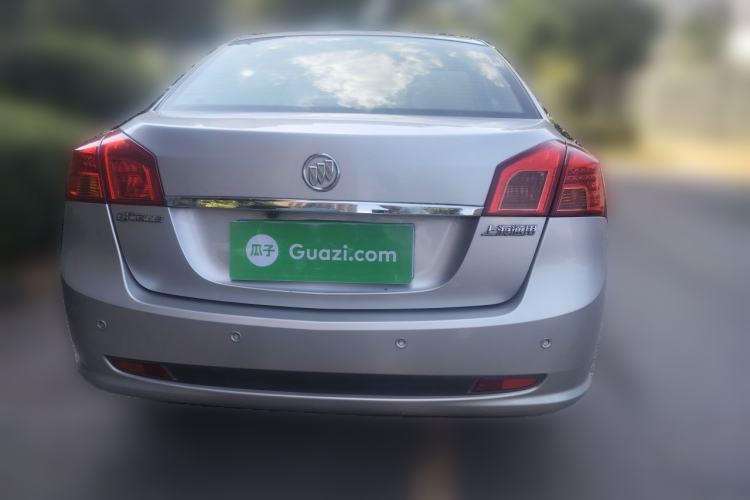 Used Buick Excelle 2011 1.6 LE-AT Rear