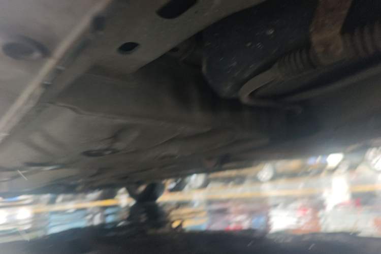 Used Buick Excelle 2011 1.6 LE-MT Chassis Rear Left