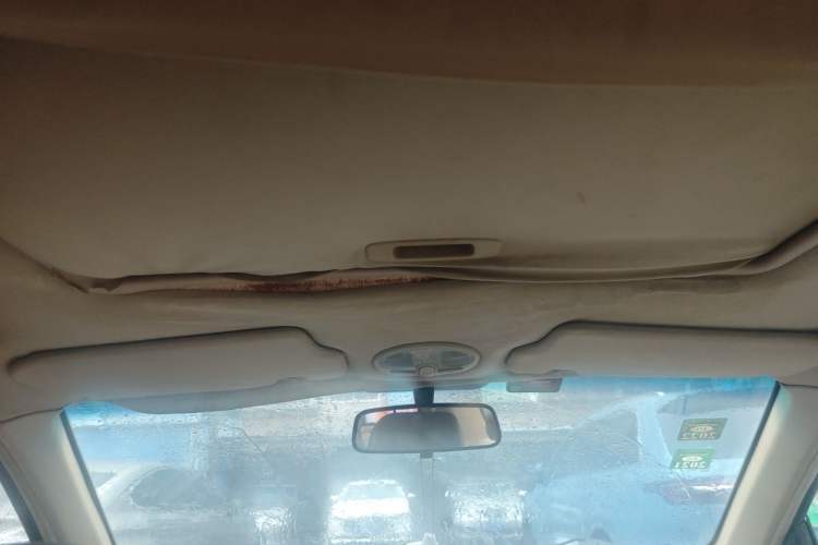 Used Buick Excelle 2011 1.6 LE-MT Headliner