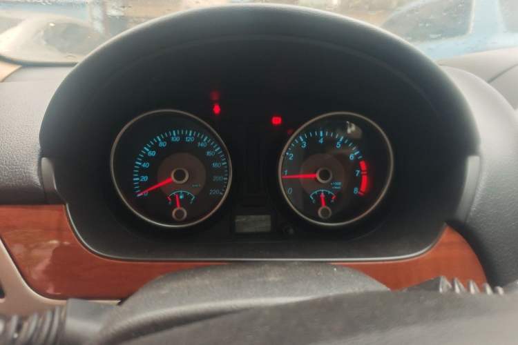 Used Buick Excelle 2011 1.6 LE-MT Instrument Cluster
