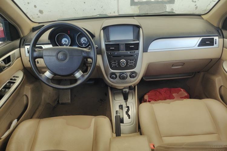 Used Buick Excelle 2011 1.6LX-AT Center Console