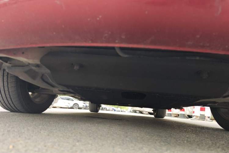 Used Buick Excelle 2011 1.6 LE-MT Chassis Front
