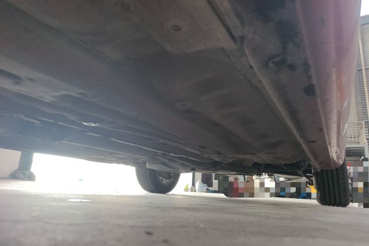 Used Buick Excelle 2011 1.6 LE-AT Chassis Front Left