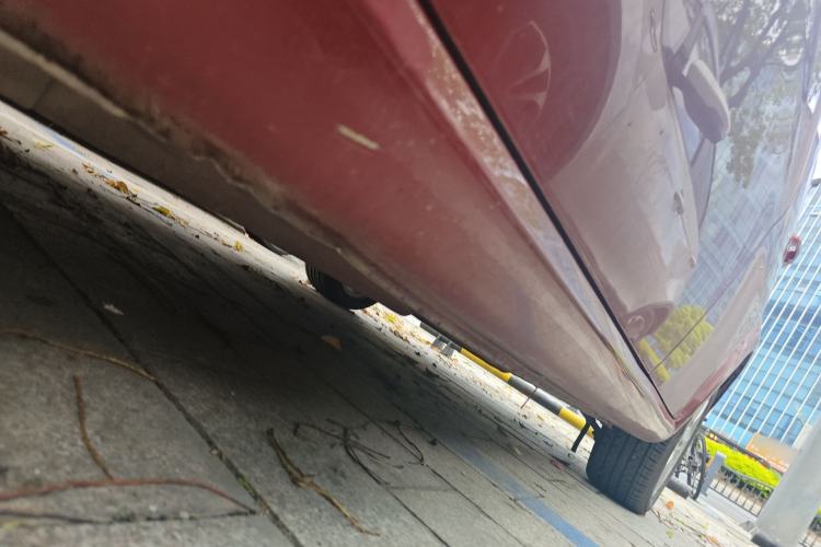 Used Buick Excelle 2011 1.6 LE-MT Chassis Front Left