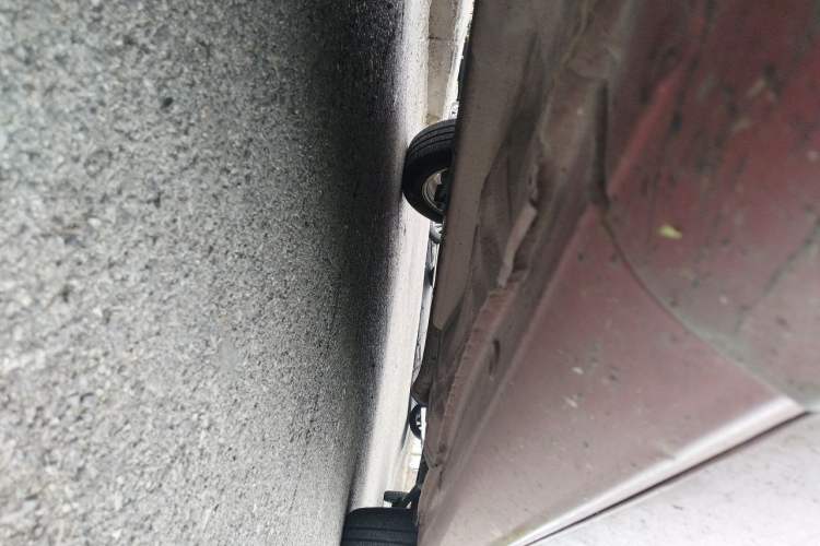 Used Buick Excelle 2011 1.6 LE-MT Chassis Front Left