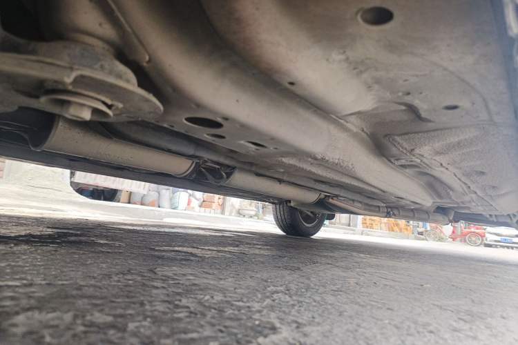 Used Buick Excelle 2011 1.6 LE-MT Chassis Front Left
