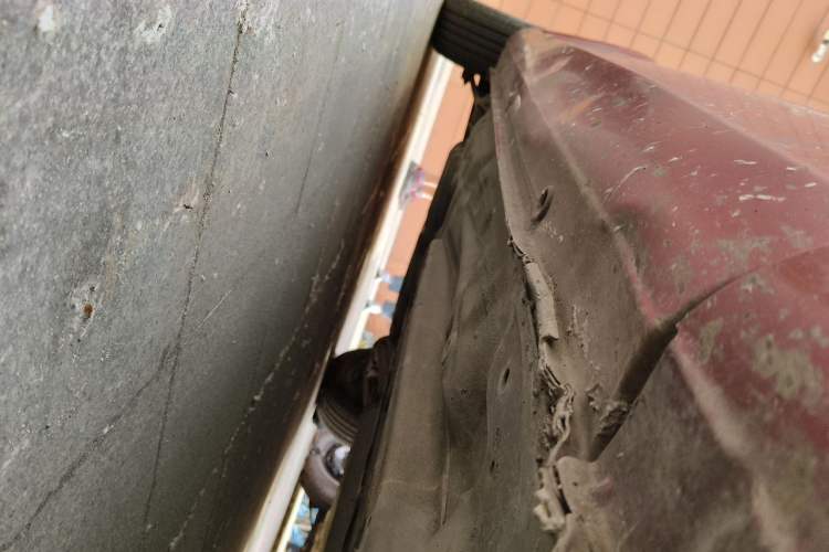 Used Buick Excelle 2011 1.6 LX-MT Chassis Front Right