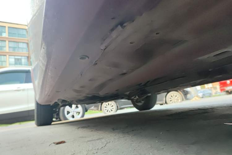 Used Buick Excelle 2011 1.6LX-AT Chassis Front Right