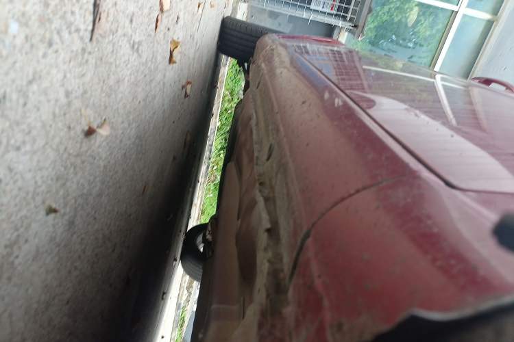 Used Buick Excelle 2011 1.6 LE-MT Chassis Front Right
