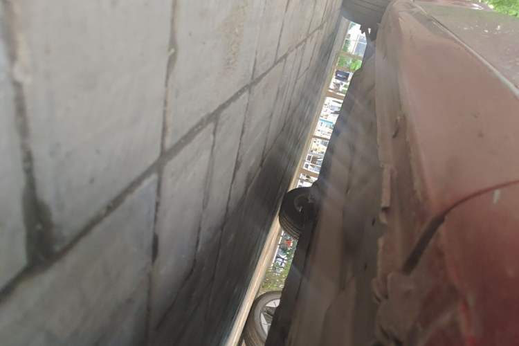 Used Buick Excelle 2011 1.6 LE-AT Chassis Front Right