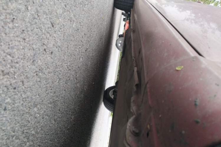 Used Buick Excelle 2011 1.6 LE-MT Chassis Front Right