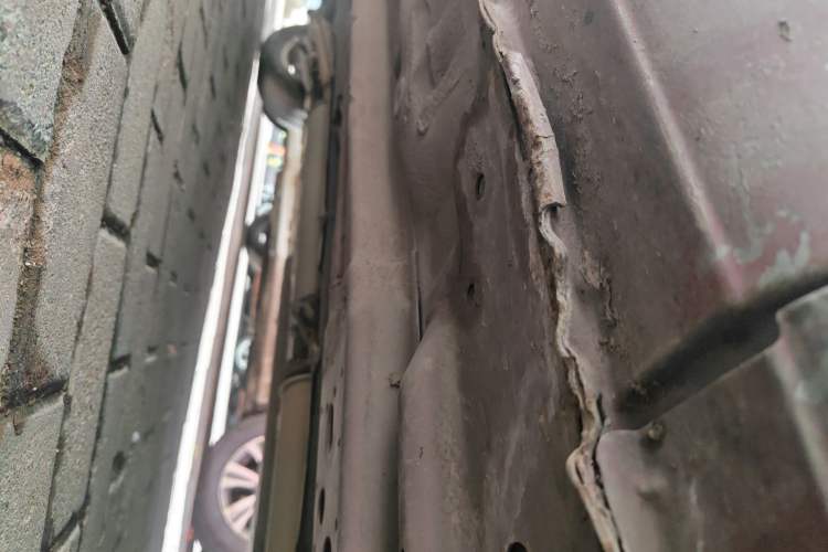 Used Buick Excelle 2011 1.6 LX-MT Chassis Front Right