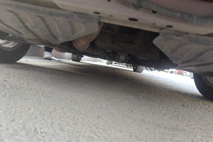 Used Buick Excelle 2011 1.6 LX-MT Chassis Front