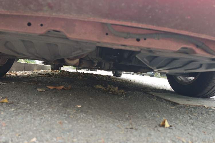 Used Buick Excelle 2011 1.6LX-AT Chassis Front
