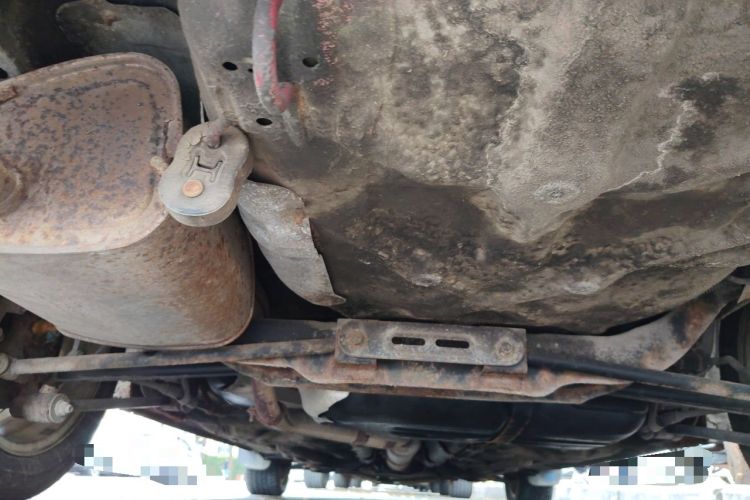 Used Buick Excelle 2011 1.6 LE-AT Chassis Rear
