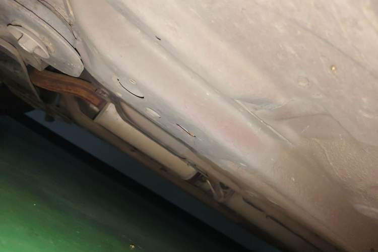 Used Buick Excelle 2011 1.6LX-AT Chassis Rear