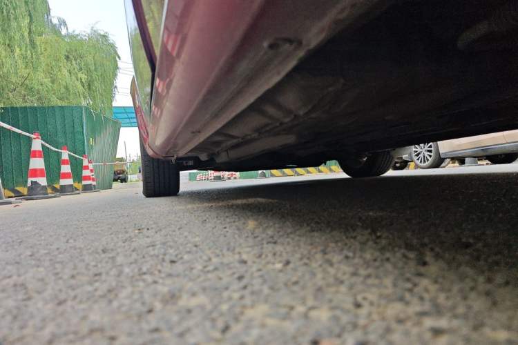 Used Buick Excelle 2011 1.6 LE-MT Chassis Rear Left