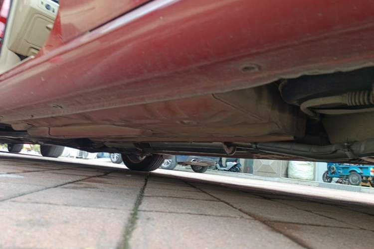 Used Buick Excelle 2011 1.6 LE-AT Chassis Rear Left