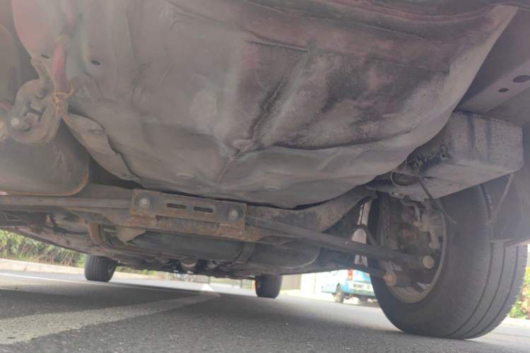 Used Buick Excelle 2011 1.6 LX-MT Chassis Rear