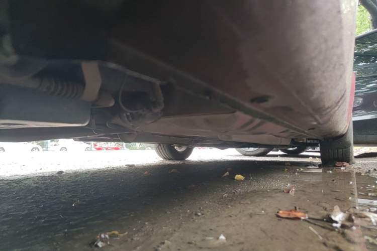 Used Buick Excelle 2011 1.6 LE-MT Chassis Rear Right