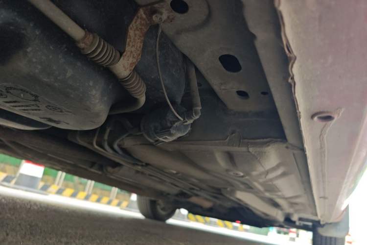 Used Buick Excelle 2011 1.6 LE-MT Chassis Rear Right
