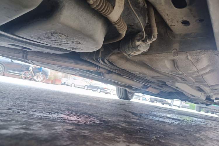 Used Buick Excelle 2011 1.6 LE-MT Chassis Rear Right