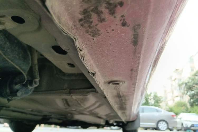 Used Buick Excelle 2011 1.6LX-AT Chassis Rear Right