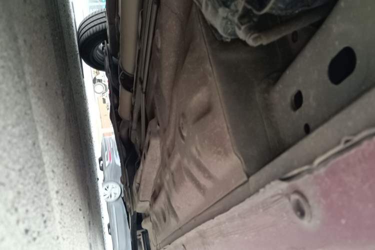 Used Buick Excelle 2011 1.6LX-AT Chassis Rear Right