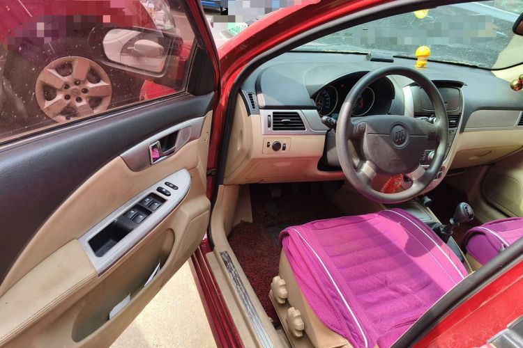 Used Buick Excelle 2011 1.6 LX-MT Driver Seat