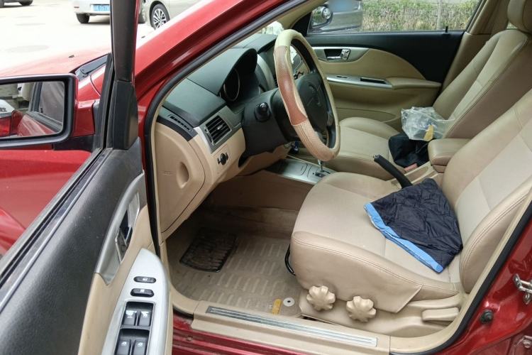 Used Buick Excelle 2011 1.6LX-AT Driver Seat