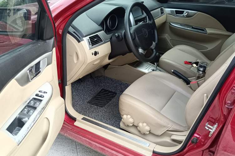 Used Buick Excelle 2011 1.6LX-AT Driver Seat