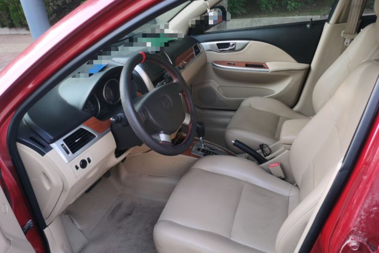 Used Buick Excelle 2011 1.6 LE-AT Driver Seat