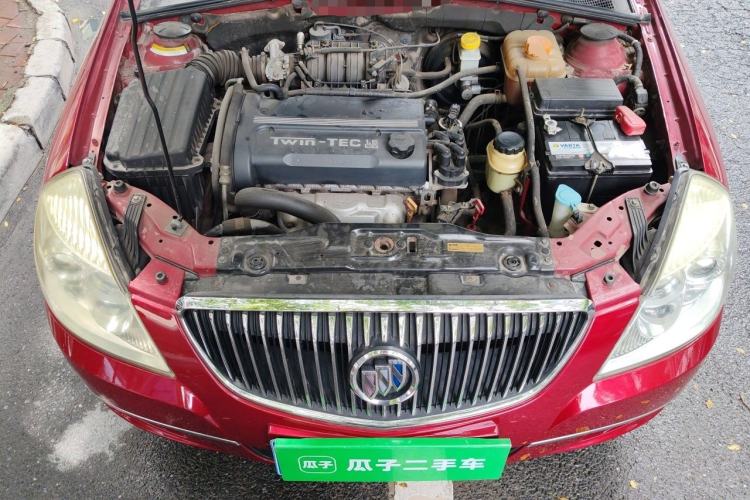 Used Buick Excelle 2011 1.6 LE-AT Engine Bay