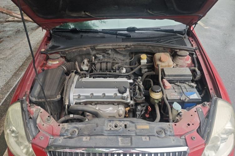 Used Buick Excelle 2011 1.6LX-AT Engine Bay