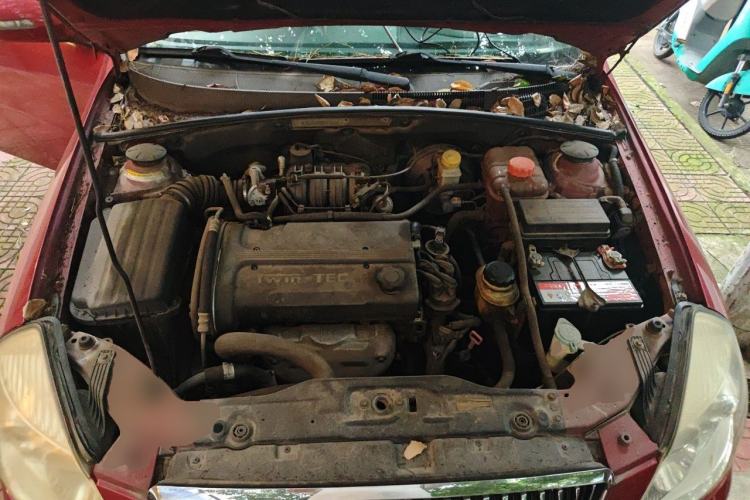 Used Buick Excelle 2011 1.6LX-AT Engine Bay