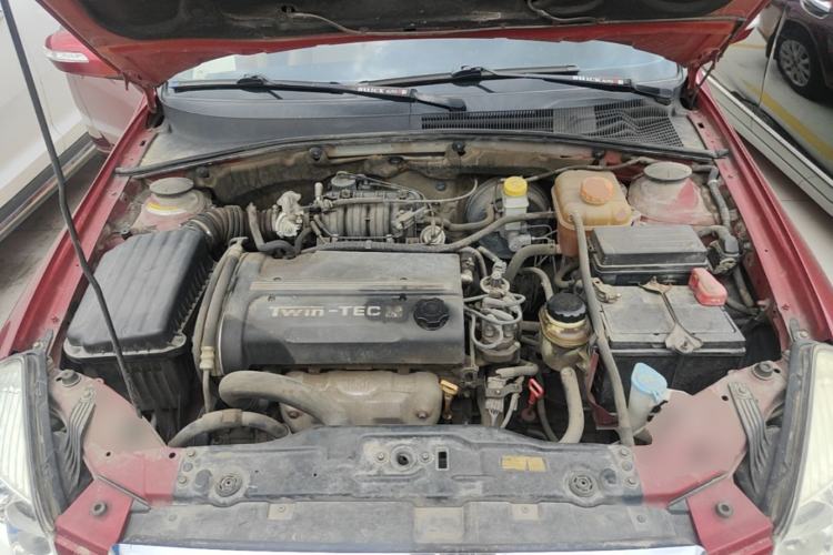 Used Buick Excelle 2011 1.6LX-AT Engine Bay
