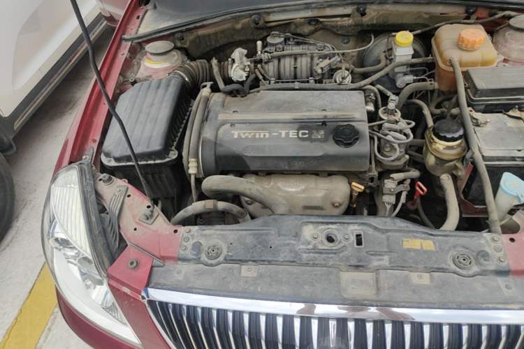Used Buick Excelle 2011 1.6LX-AT Engine Bay Right