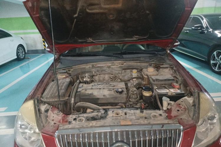 Used Buick Excelle 2011 1.6LX-AT Engine Bay