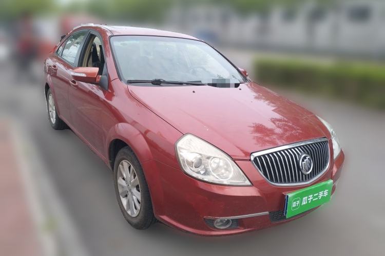 Used Buick Excelle 2011 1.6 LE-MT Front Right 45 Deg