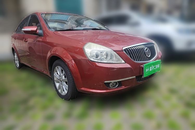 Used Buick Excelle 2011 1.6 LE-AT Front Right 45 Deg