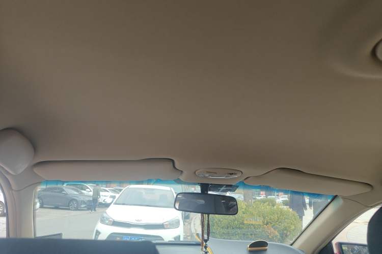 Used Buick Excelle 2011 1.6LX-AT Headliner