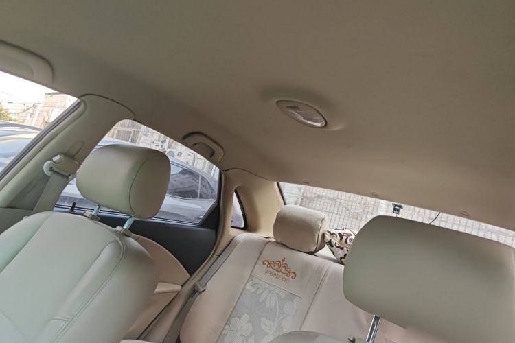 Used Buick Excelle 2011 1.6LX-AT Headliner