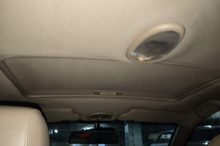Used Buick Excelle 2011 1.6 LX-MT Headliner