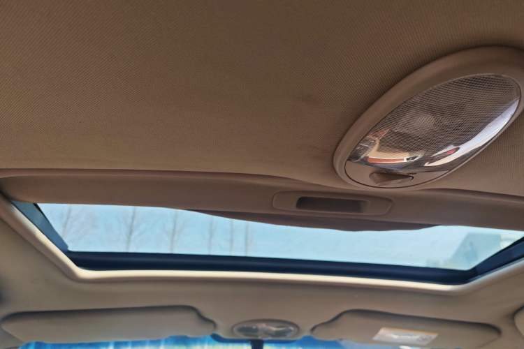 Used Buick Excelle 2011 1.6 LE-MT Headliner